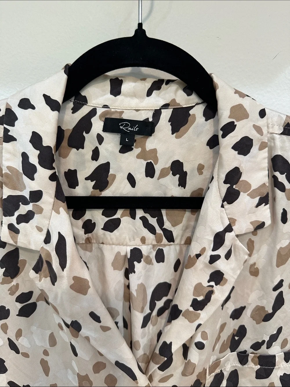 Rails White Animal-Print Button-Down Blouse - Picture 5 of 11